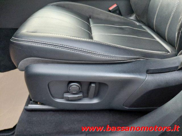 LAND ROVER Range Rover Velar 2.0D I4 180 CV R-Dynamic S 24 MESI GARANZIA