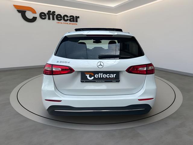 MERCEDES-BENZ B 200 d Automatic Sport