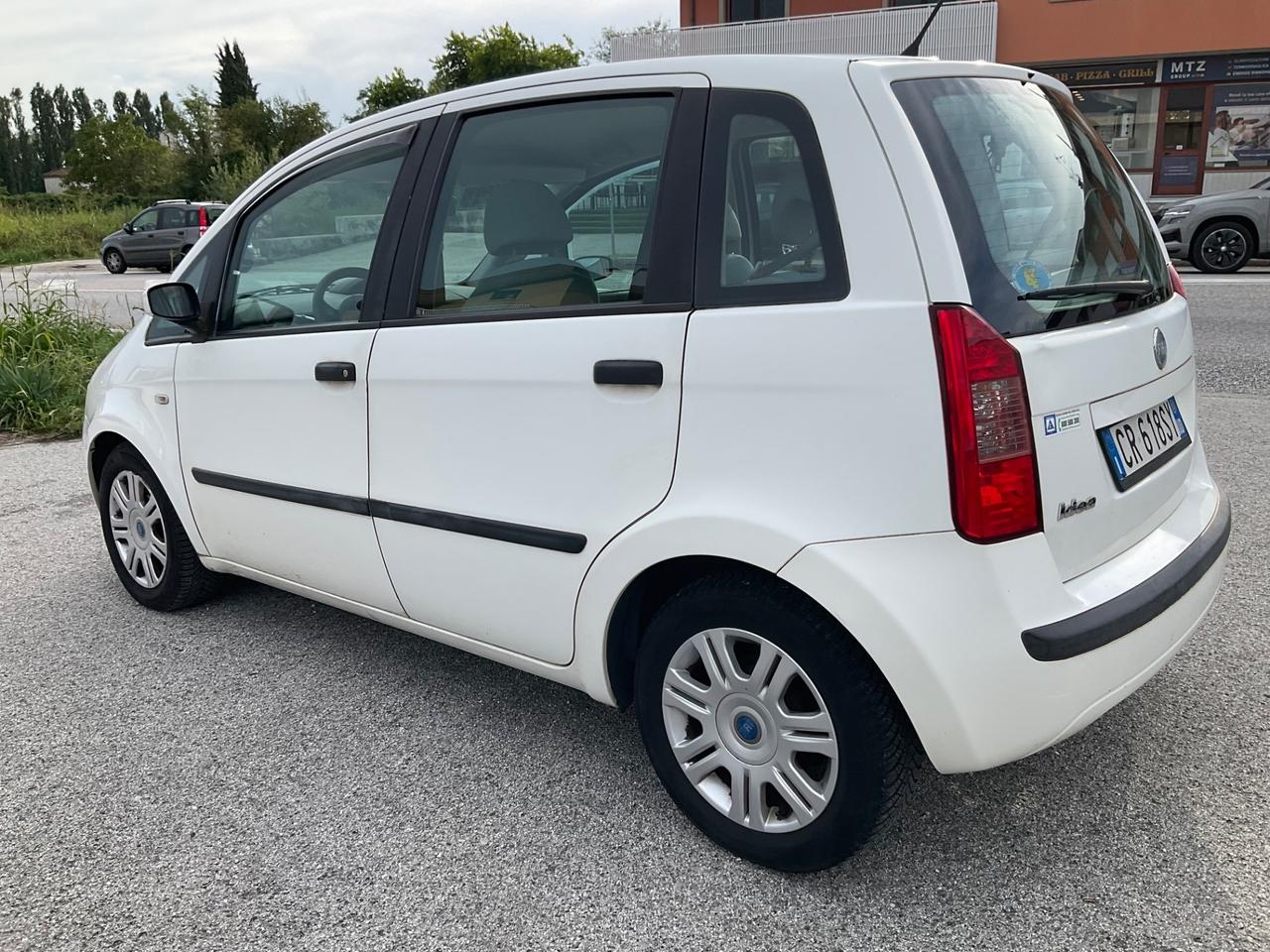 Fiat Idea 1.4 16V Dynamic