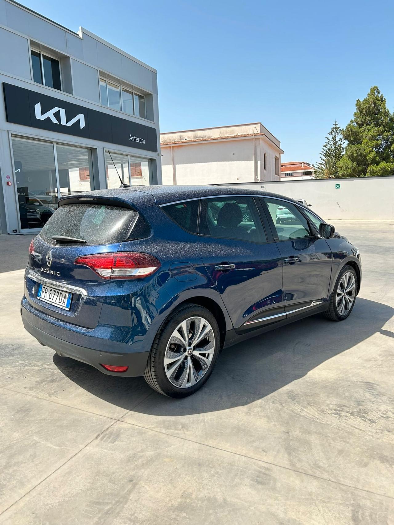 Renault Scenic Scénic dCi 8V 110 CV EDC Energy Sport Edition2