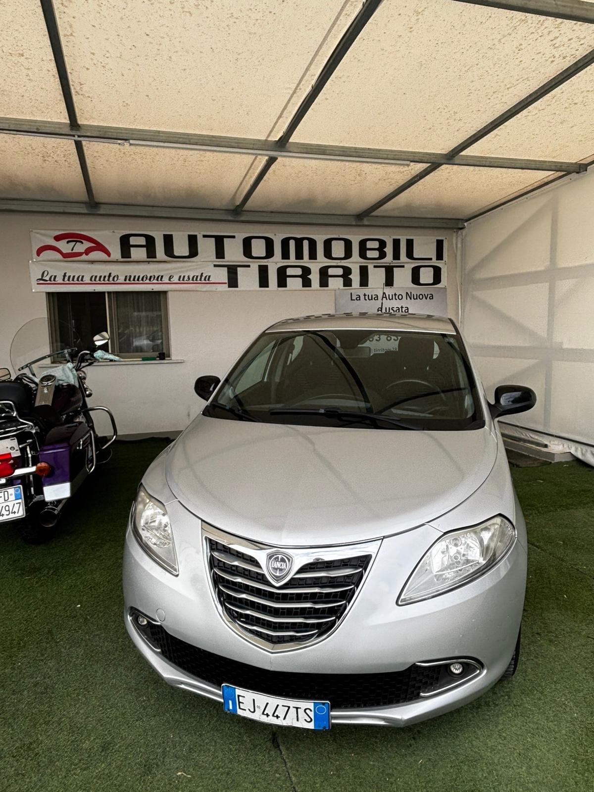 Lancia Ypsilon 1.3 MJT 75 CV Platinum