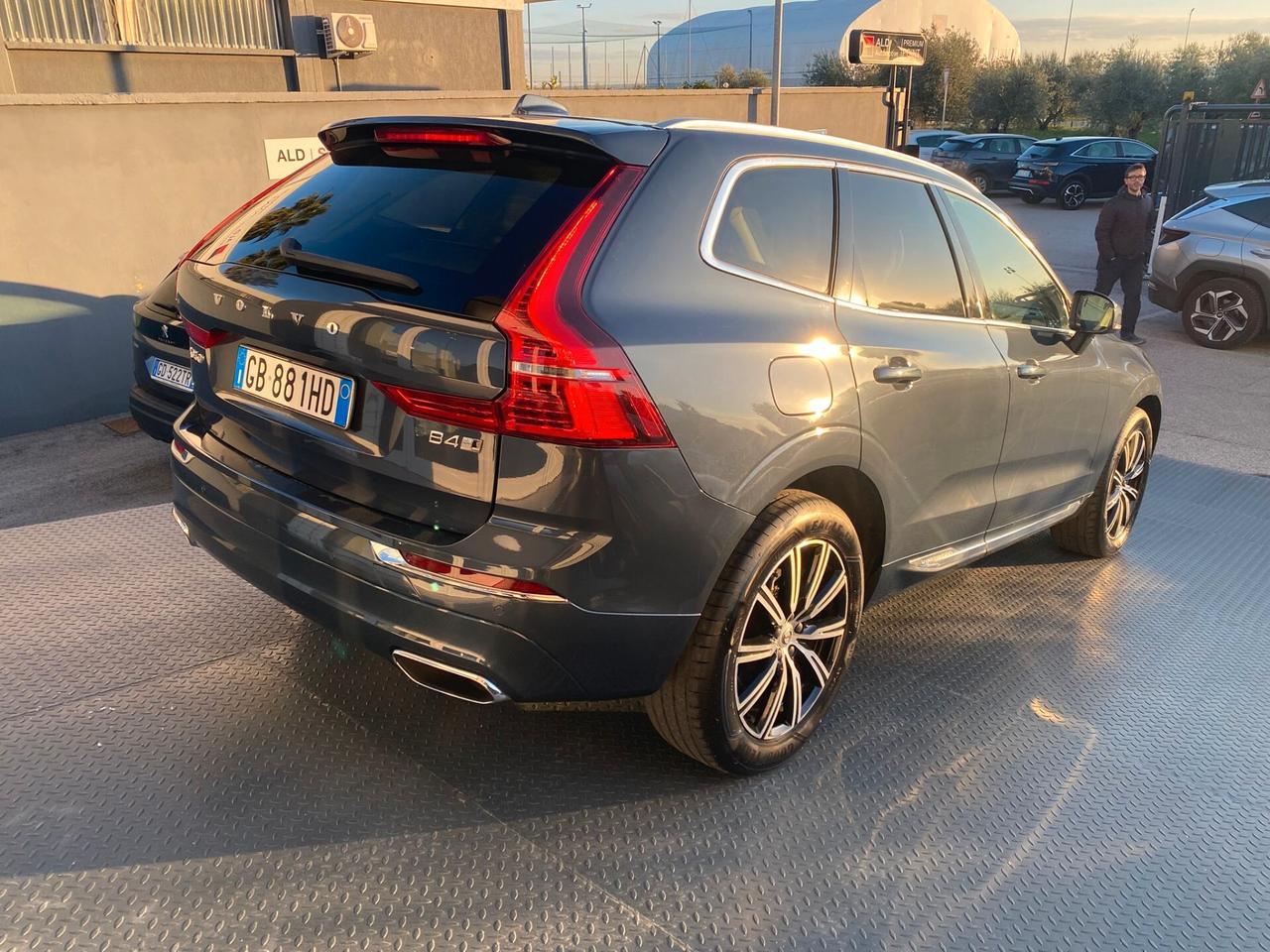 Volvo XC 60 XC60 B4 (d) AWD Geartronic Inscription