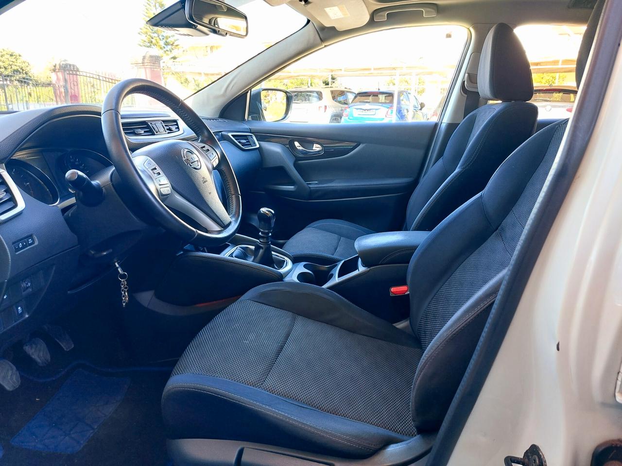 Nissan Qashqai 1.5 dCi 110CV N-Connecta - 2017