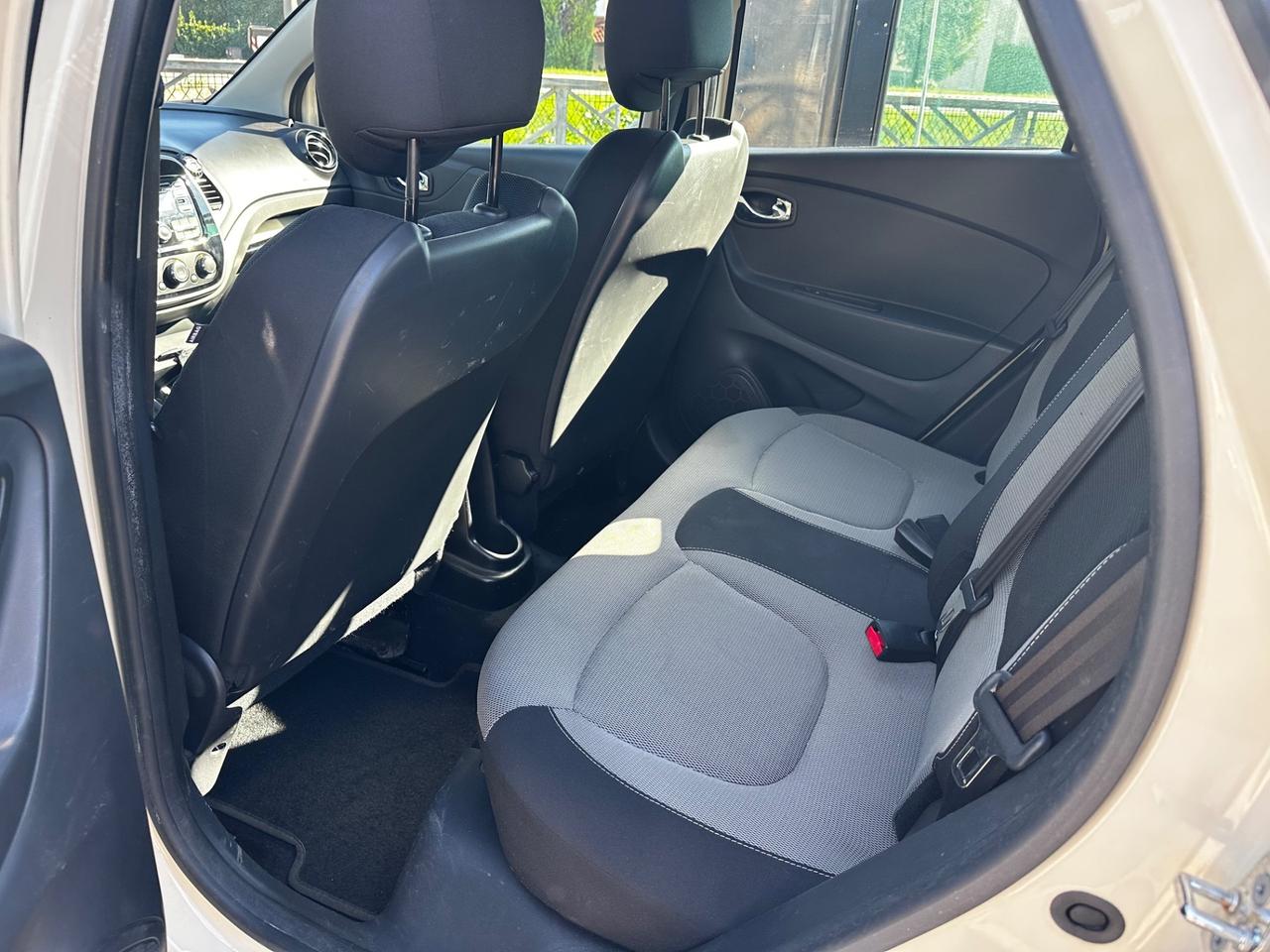 Renault Captur dCi 8V 90 CV Start&Stop Energy Iconic