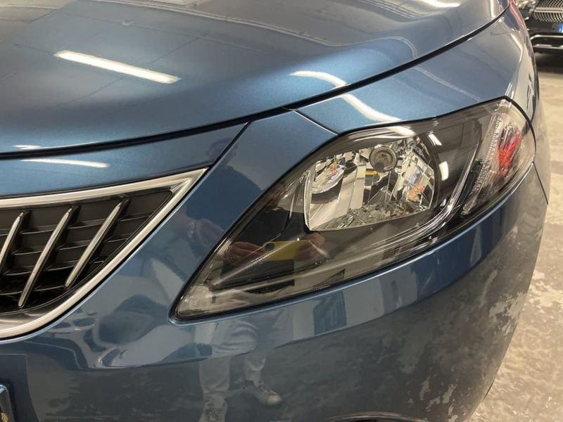 Lancia Ypsilon 1.0 FIREFLY HYBRID SILVER S&S 70CV