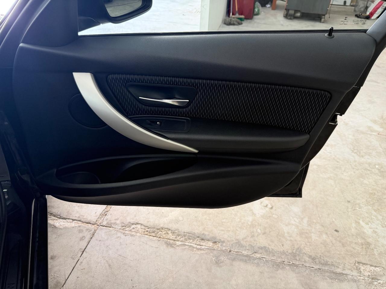 Bmw 320 320d xDrive Touring Business aut.