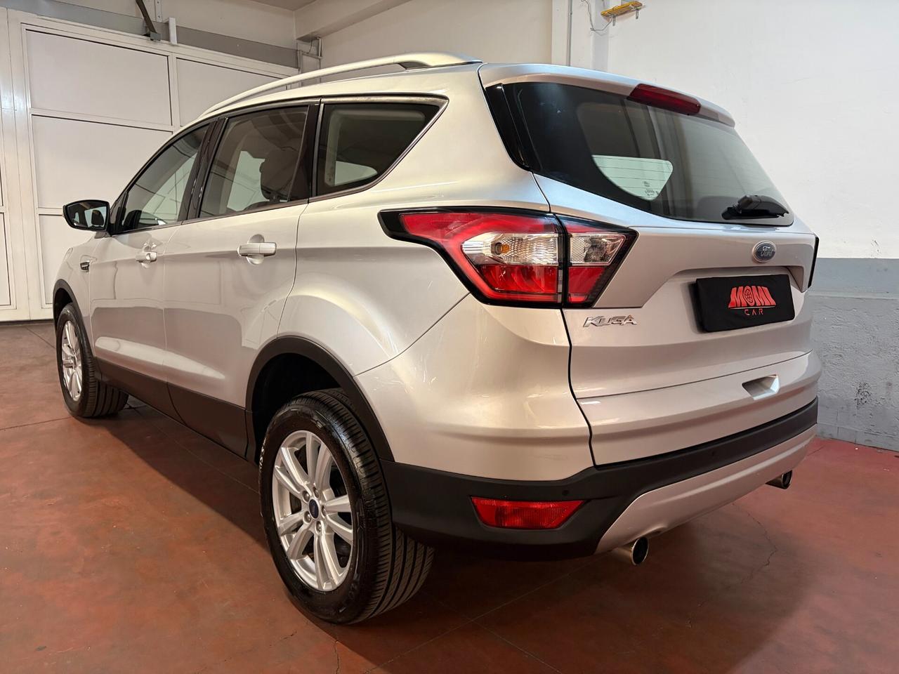 Ford Kuga 1.5 TDCI 120 CV S&S 2WD Business