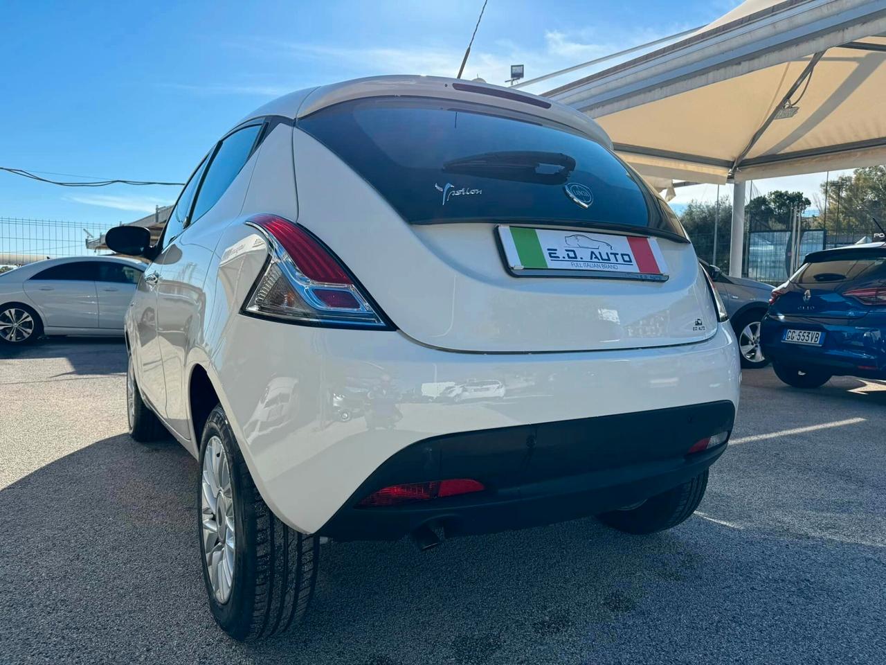 LANCIA YPSILON TERZA SERIE 0.9TWIN AIR 85CV BENZ/METANO