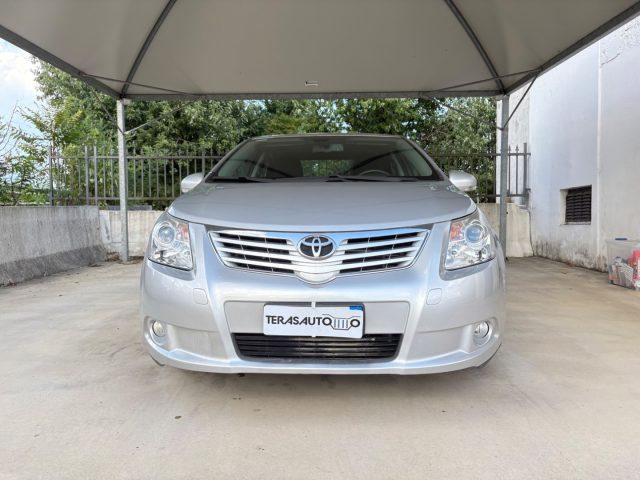 TOYOTA Avensis 2.0 D-4D KM E MOTORE ORIGINALI TAGLIANDI CERTIFICA