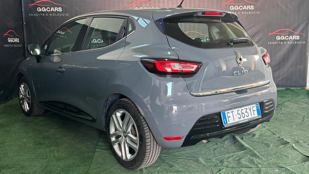 Renault Clio dCi 8V 90 CV 5 porte Moschino Intens