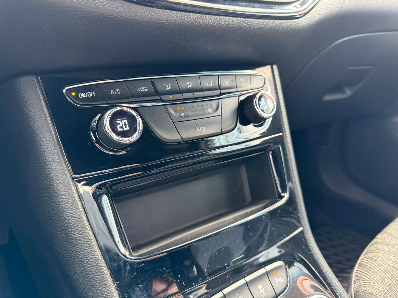 Opel Astra 1.5 CDTI 122 CV Berlina