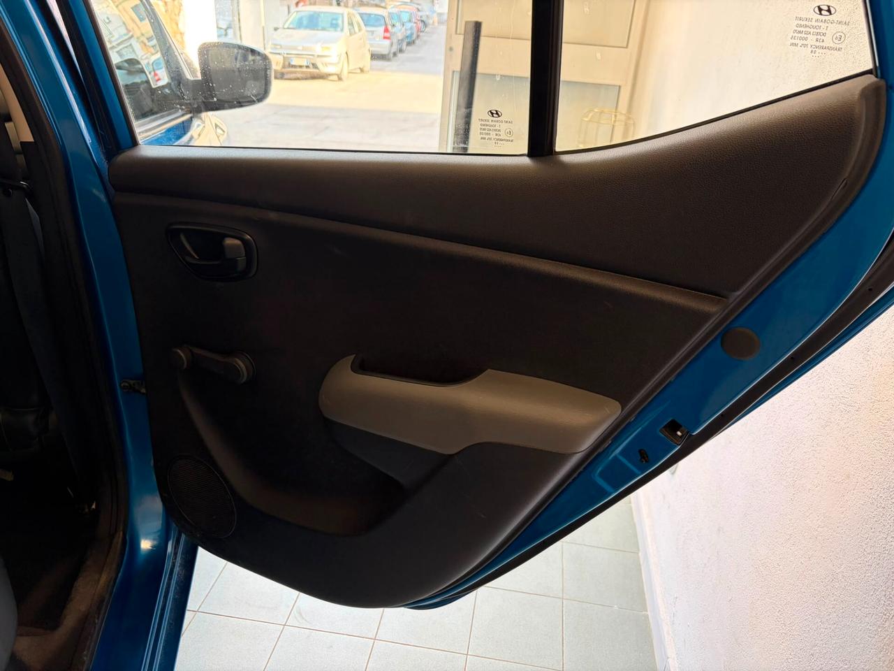 Hyundai i10 1.1 96.000KM GARANZIA 12 MESI NUOVA