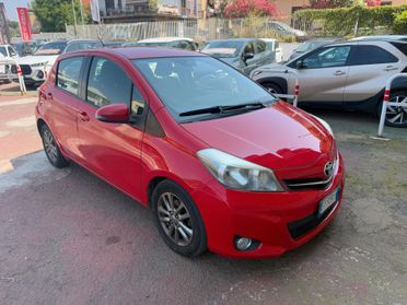 Toyota Yaris 90cv Lounge *RETROCAMERA