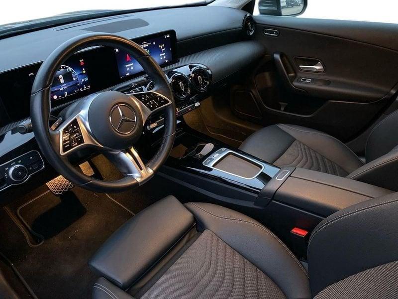 Mercedes-Benz Classe A A 180 d Advanced auto