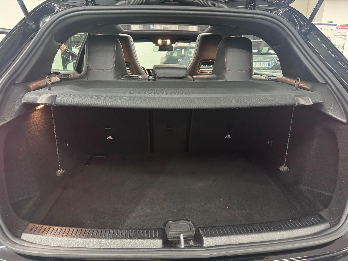 MERCEDES A 180 d Automatic Premium AMG TETTO/ LUCI/ BURMESTER/ MEMORIE