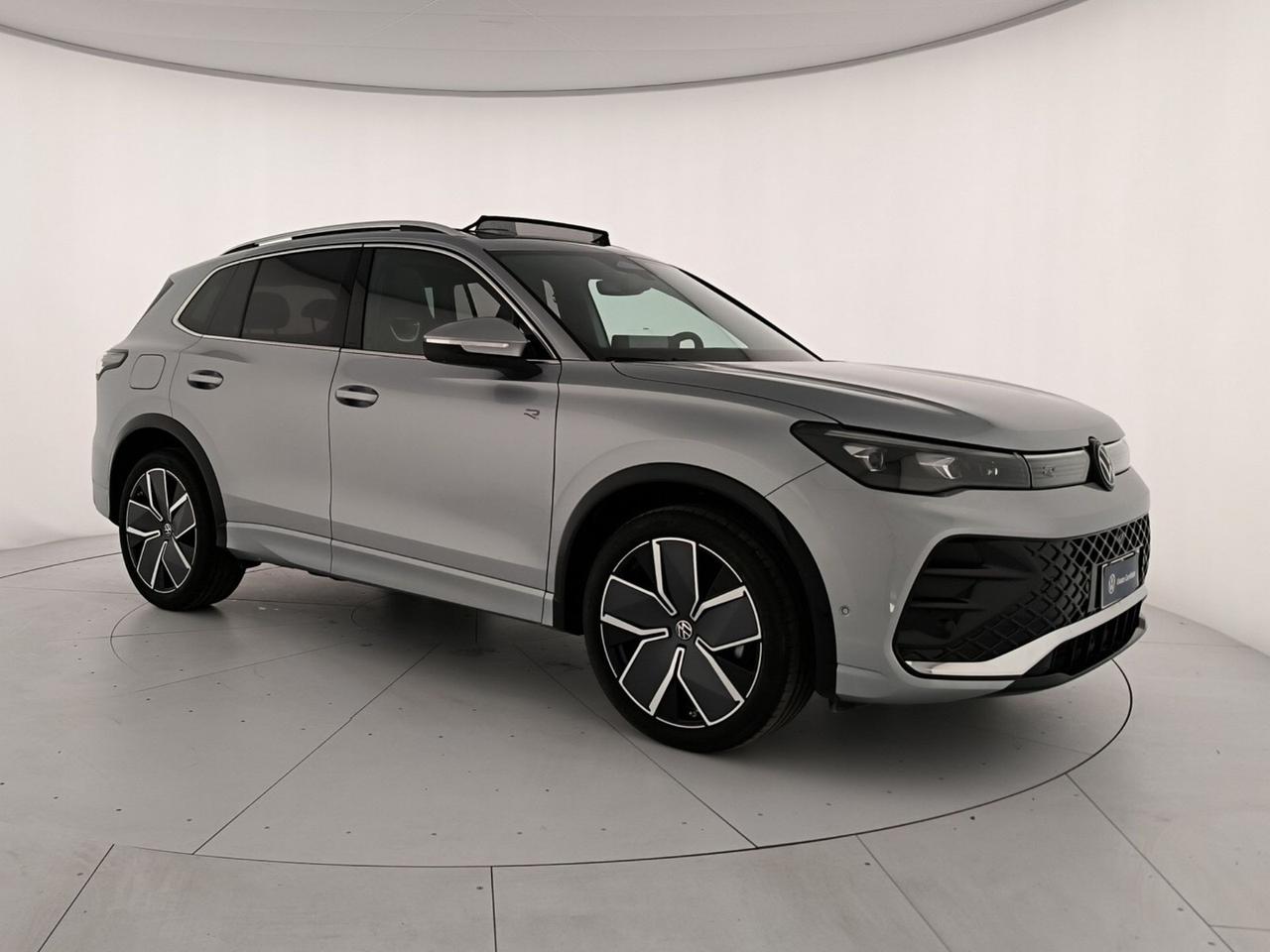 Volkswagen Tiguan 2.0 tdi r-line plus 150cv dsg
