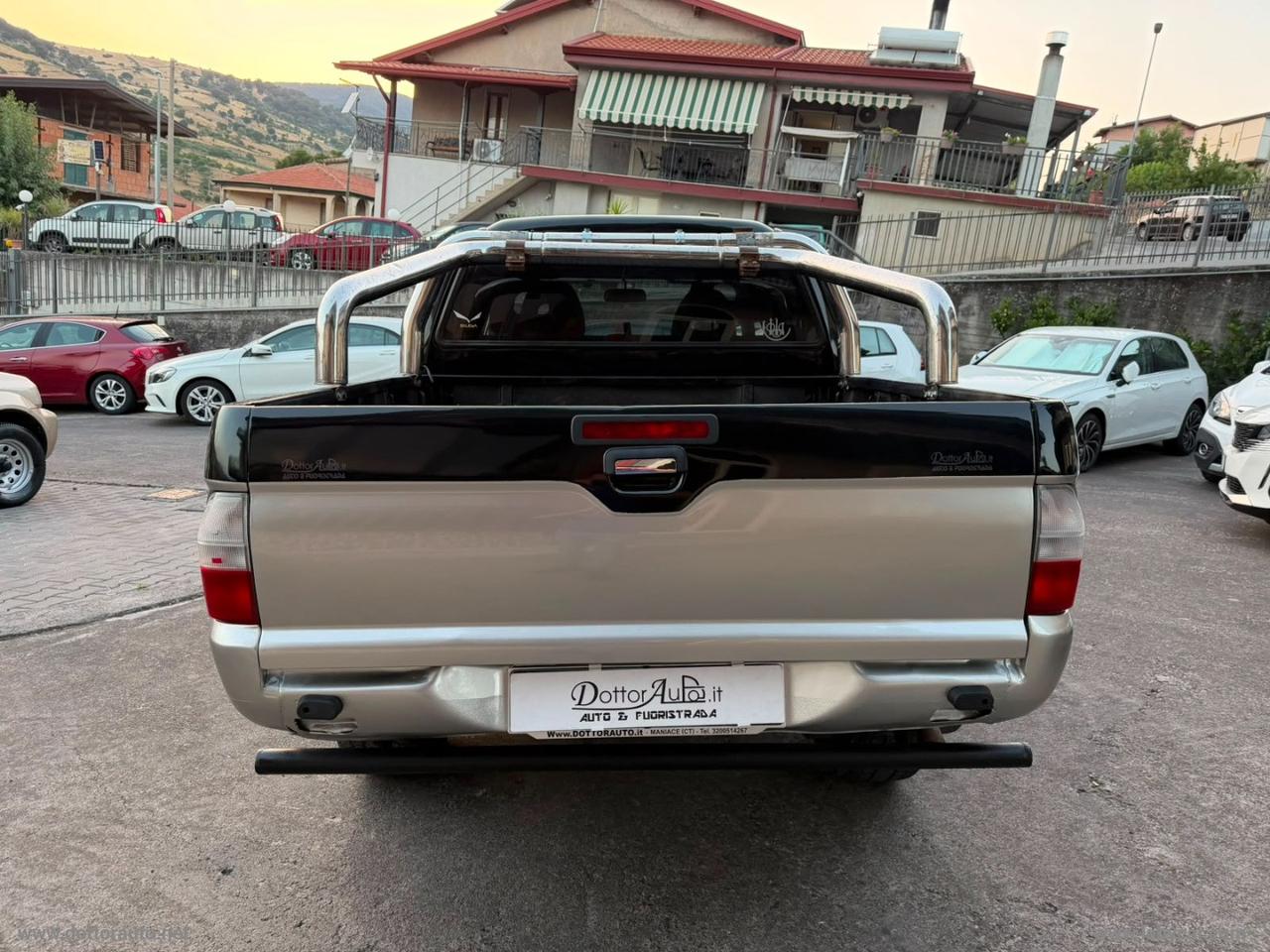MITSUBISHI L200 2.5 TDI 4WD DC Pick-up GLS