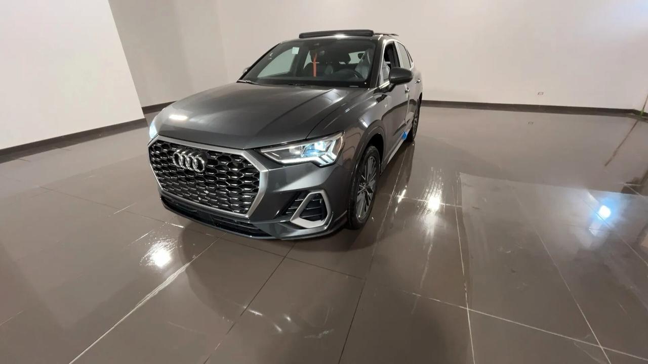 Audi Q3 SPB 35 TDI S tronic Business Plus