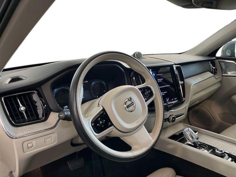 Volvo XC60 II 2018 2.0 b5 Inscription awd auto my20