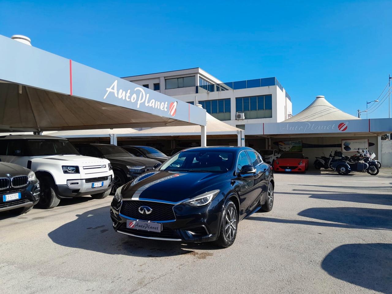 Infiniti Q30 1.5 diesel Business