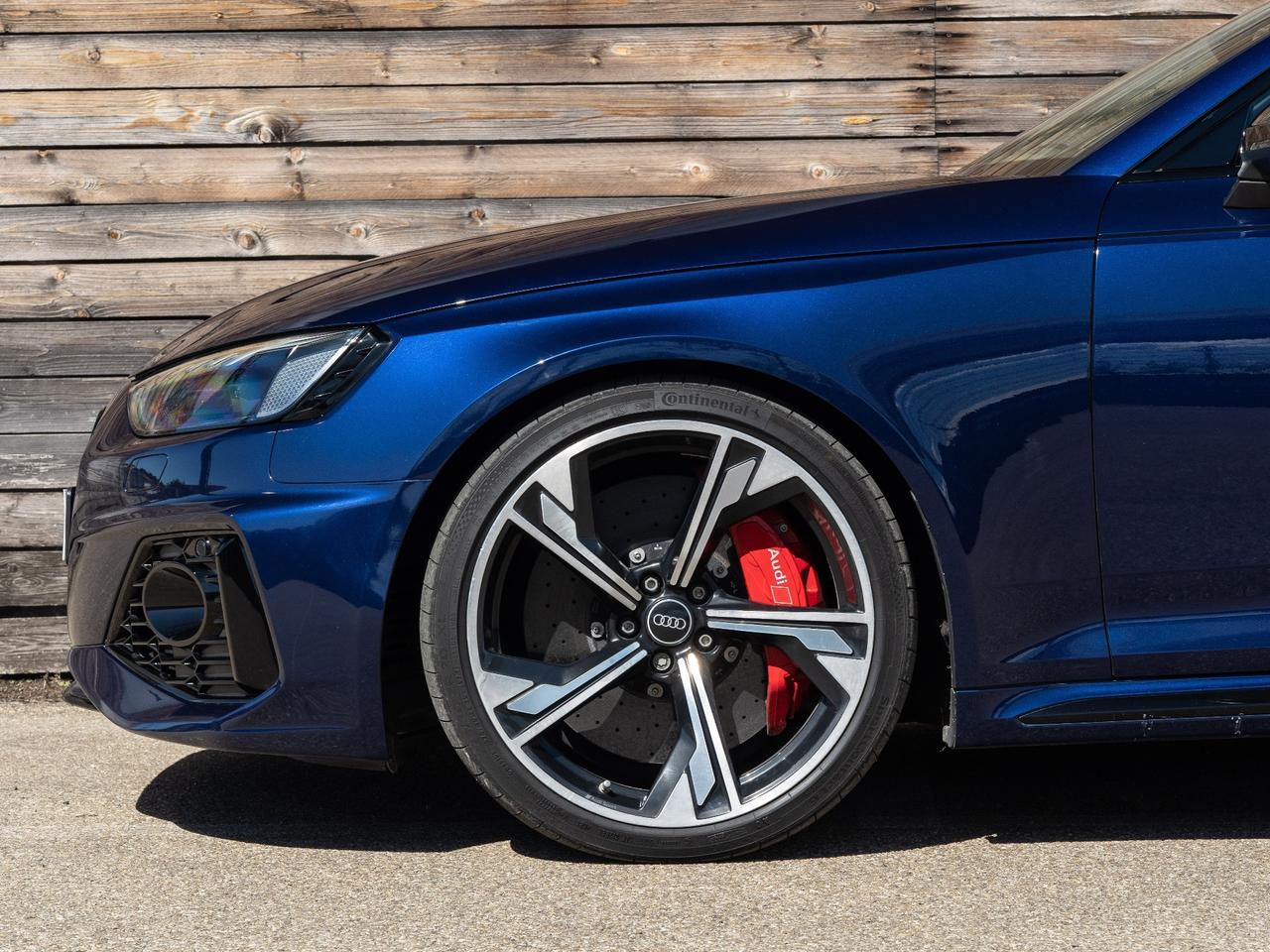 Audi A4 RS 4 Avant