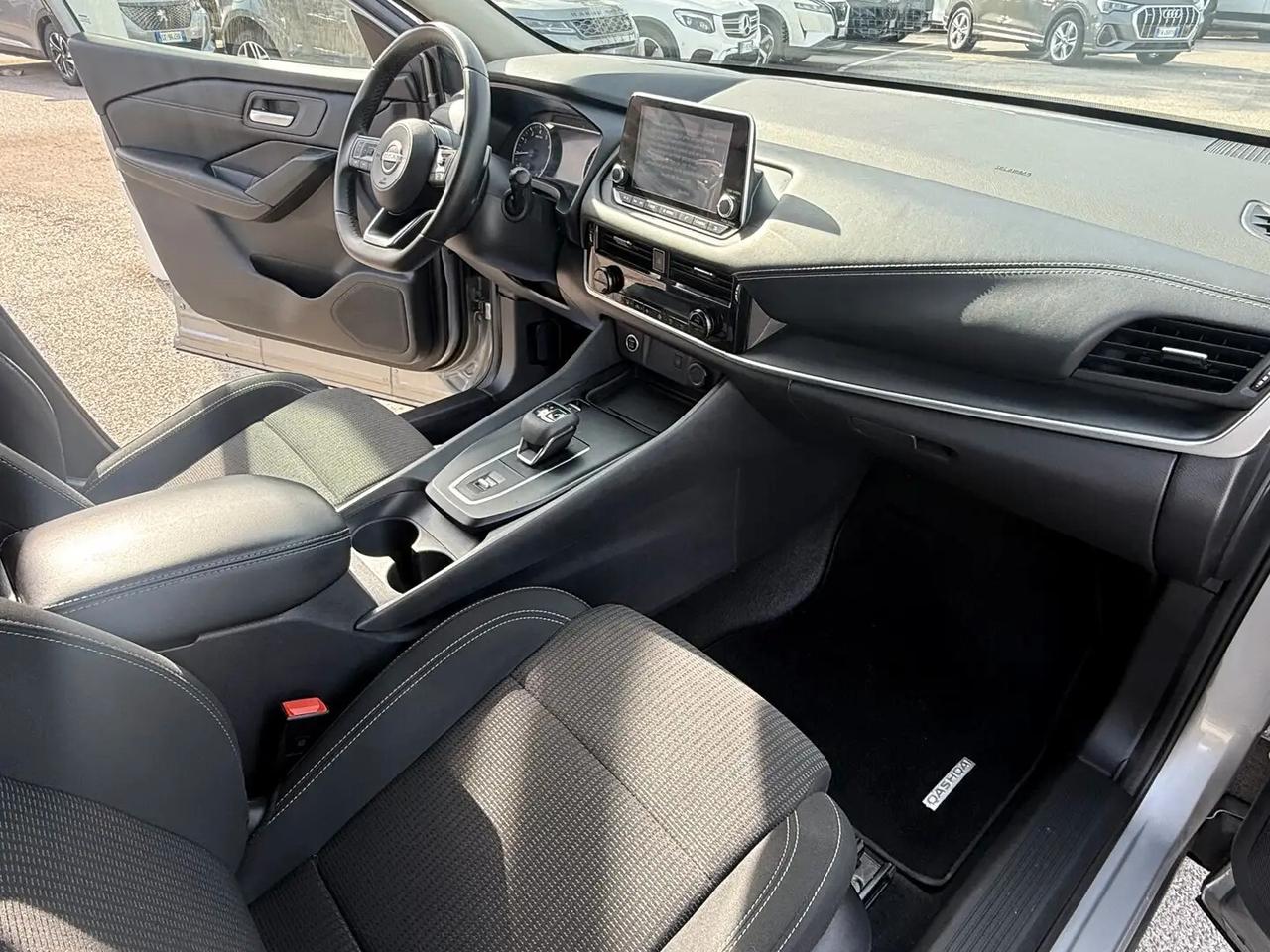 Nissan Qashqai MHEV 158 CV Xtronic Business