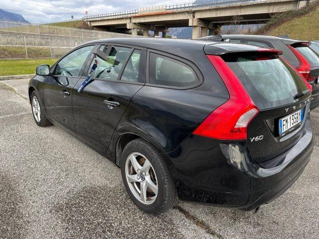 VOLVO V60 D3 Geartronic Business