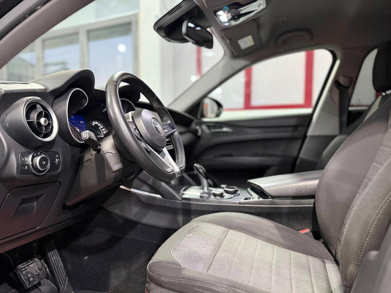 STELVIO 2.2 TD 160 CV AT8 RWD BUSINESS