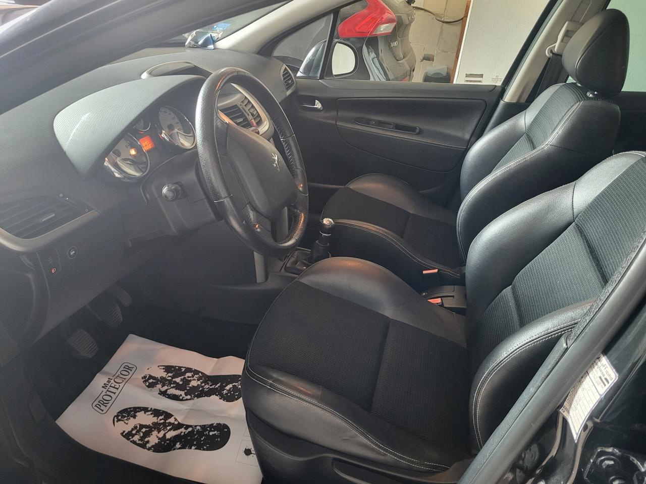 Peugeot 207 1.6 VTi 120CV SW Outdoor GPL
