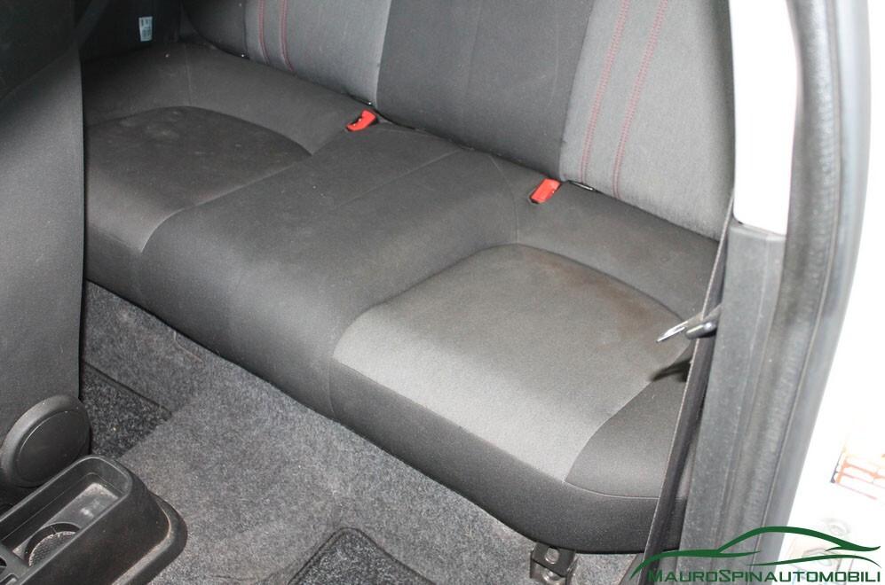 Fiat Punto 1.3 MJT II 75 CV 3 porte Neopatentati