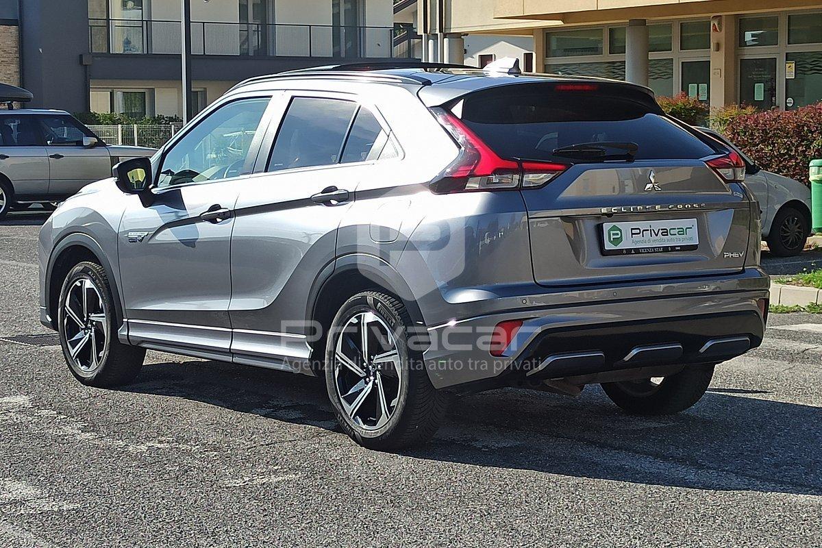 MITSUBISHI Eclipse Cross 2.4 MIVEC 4WD PHEV Diamond SDA