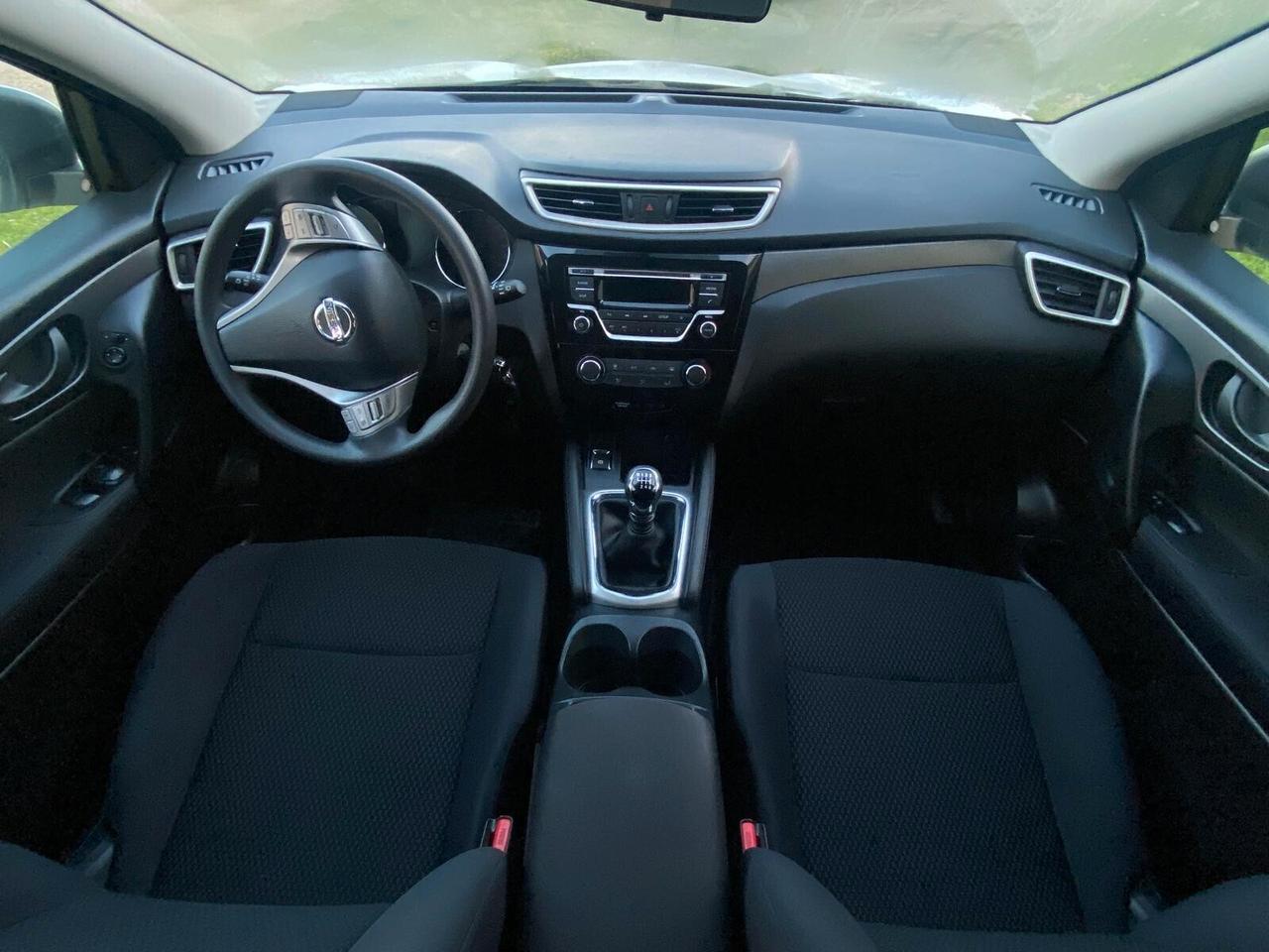 Nissan Qashqai 1.5 dCi Tekna 81kw pari al nuovo