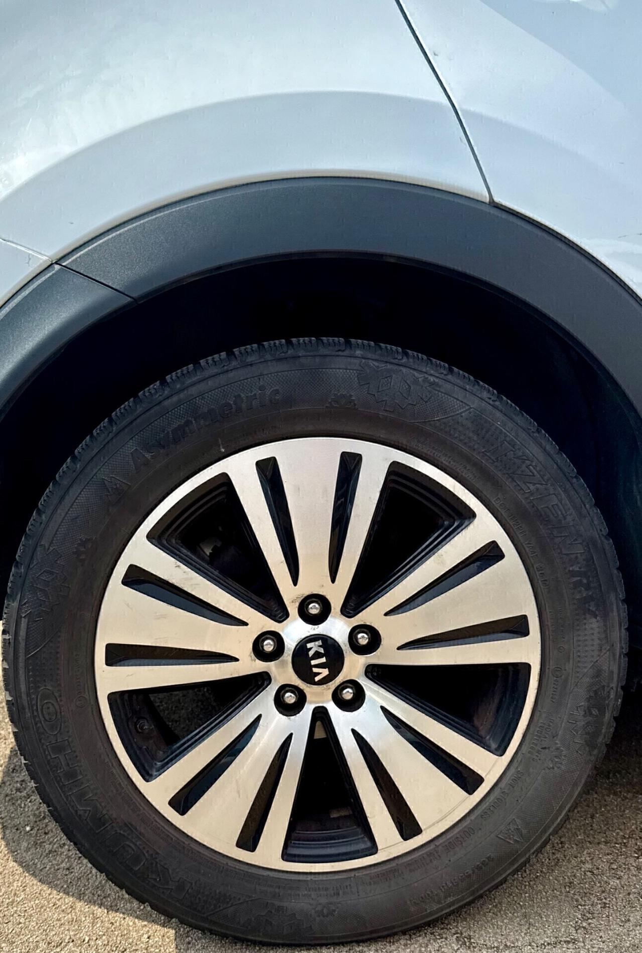 Kia Sportage 1.7 CRDI VGT 2WD,Bluetooth,Cruise control,LED diurni,ecc.