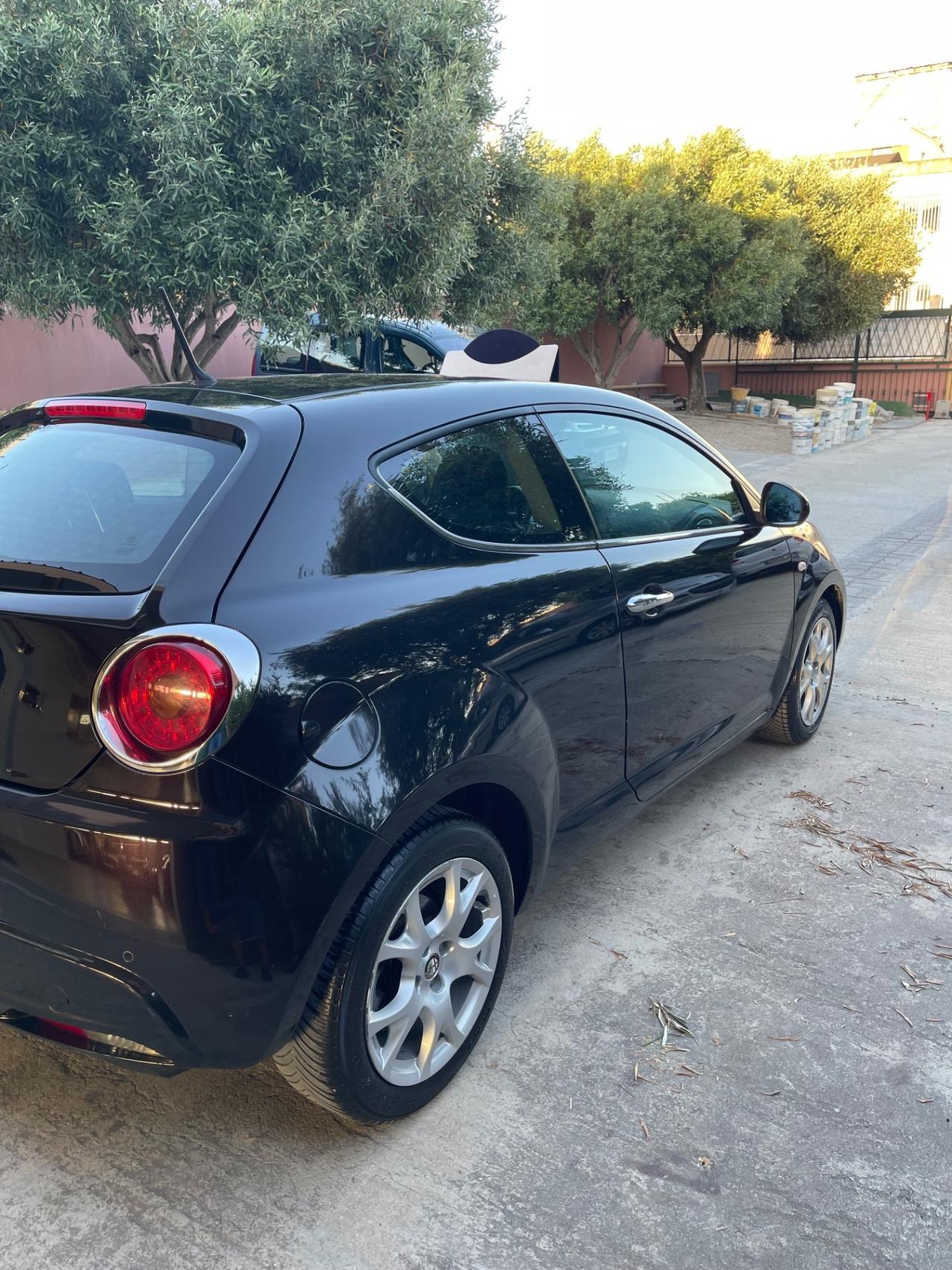 Alfa Romeo MiTo 1.3 JTDm-2 95 CV S&S Distinctive