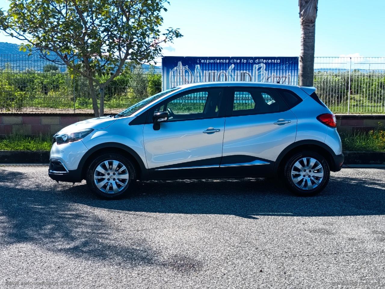 RENAULT Captur 1.5 dCi 8V 90 CV S&S Live NAVI