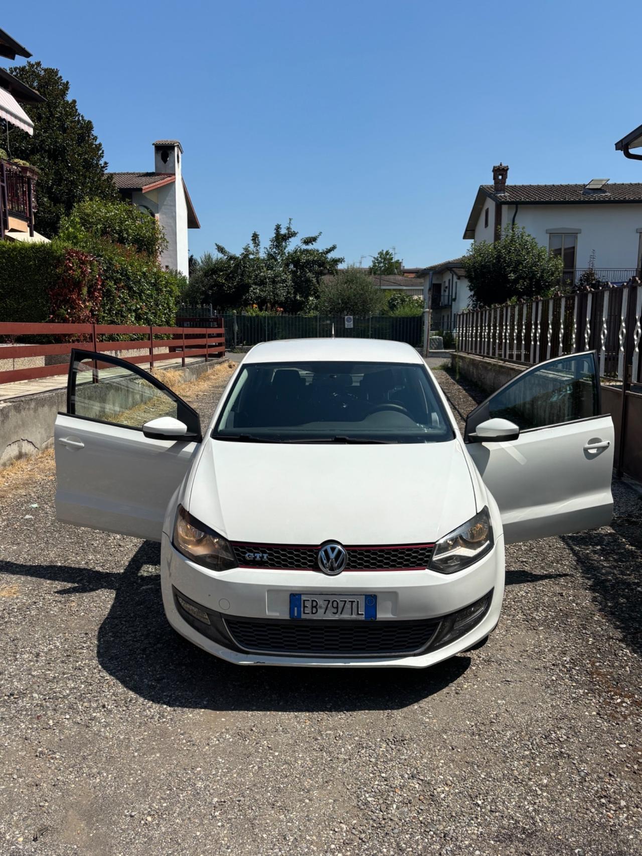 Volkswagen Polo 1.4 5 porte Highline