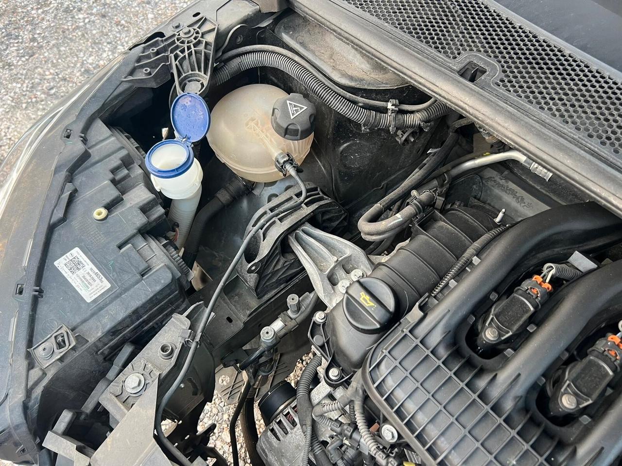 Opel Corsa 1.2 Blitz Edition