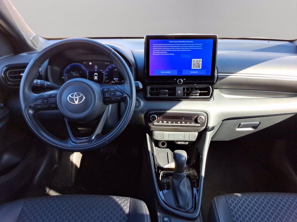 TOYOTA Yaris 1.5h 130 lounge del 2024