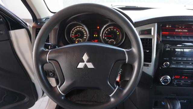 MITSUBISHI Pajero 3.2 DI-D 16V aut. 5p. Instyle DPF