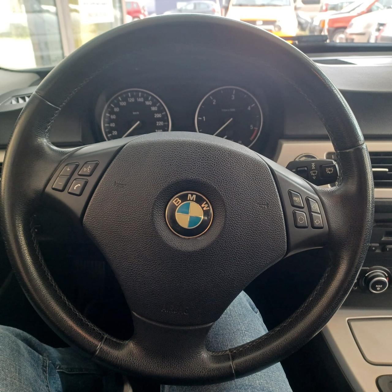 182.880KM BMW SERIE 3 2.0 TDI SW AUTOMATICA