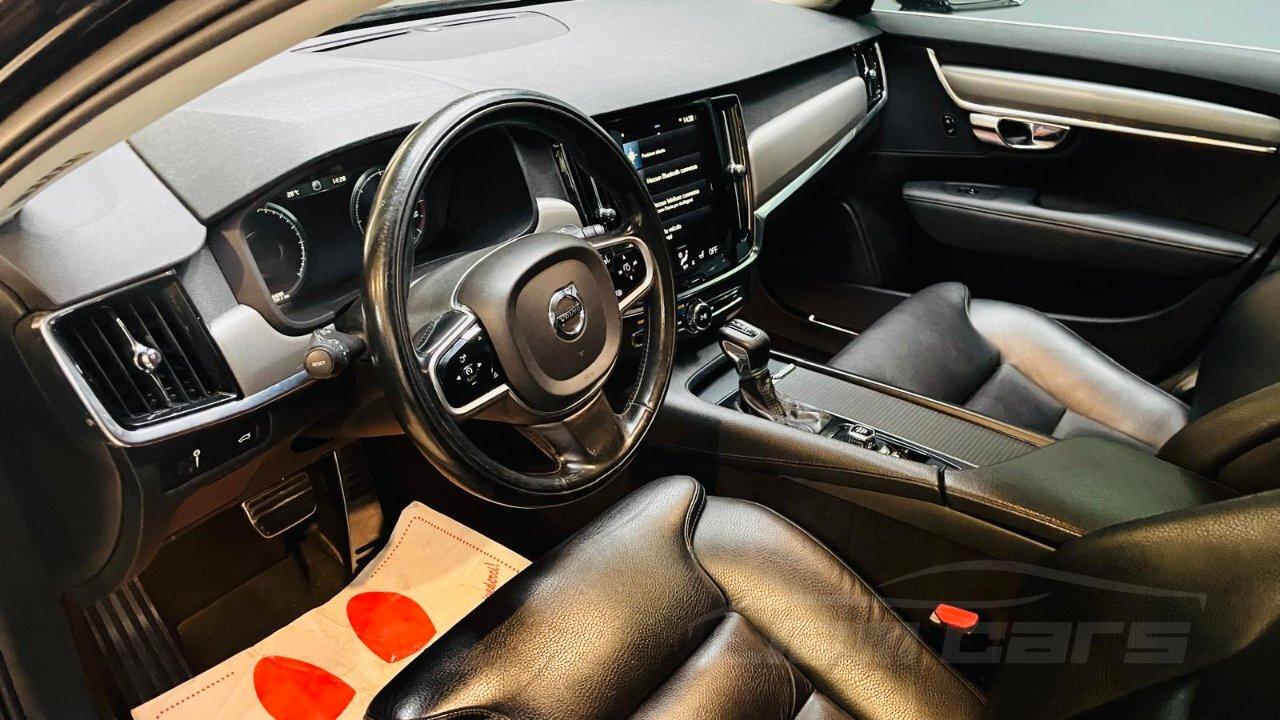 Volvo V90 2.0 d4 Business Plus geartronic my19