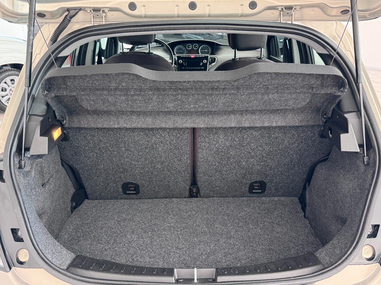 Lancia Ypsilon Metano Ecochic UNICOPROPRIETARIO