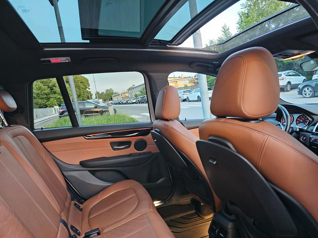 Bmw 218d 150cv Gran Tourer Luxury*Pelle*Navi*Tetto*18*Bi-Xeno*