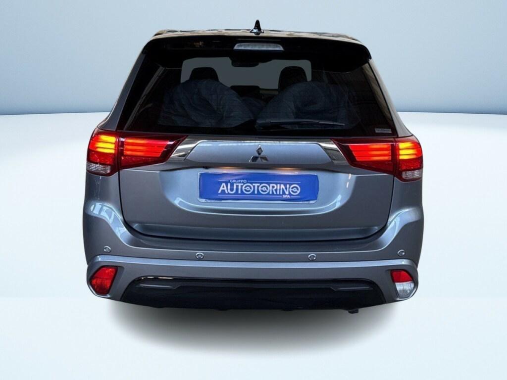 Mitsubishi Outlander 2.4 Mivec PHEV Diamond 4WD CVT