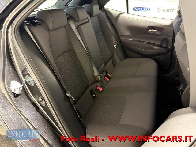 TOYOTA Corolla 1.8 Hybrid Business - PROMO