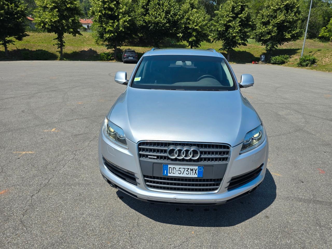 Audi Q7 3.0 V6 TDI 233CV quattro tiptronic