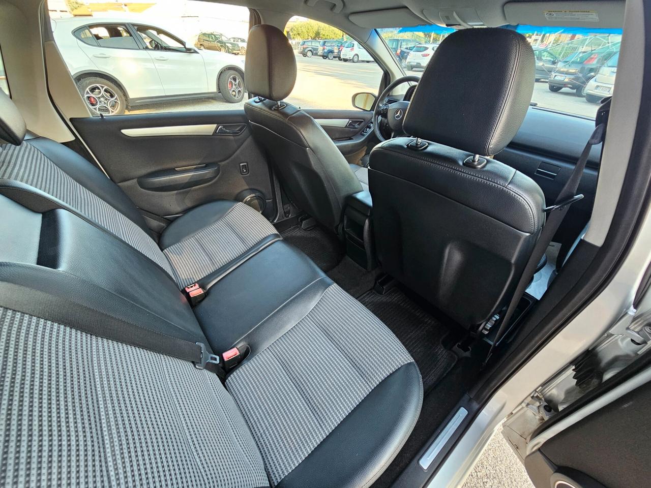 Mercedes-benz A 150 Benzina - Neopatentati