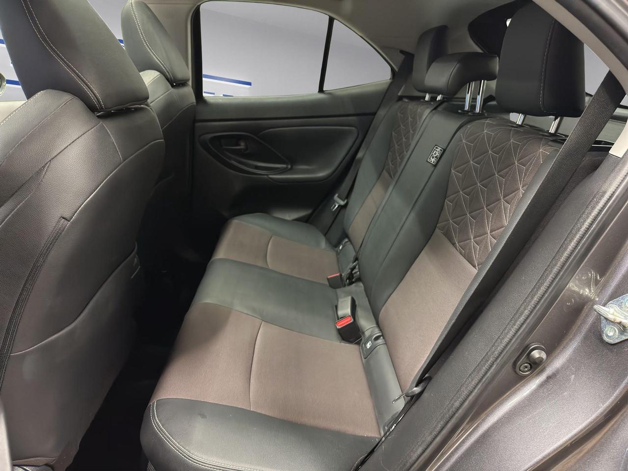 Toyota Yaris Cross 1.5h Lounge fwd 116cv e-cvt