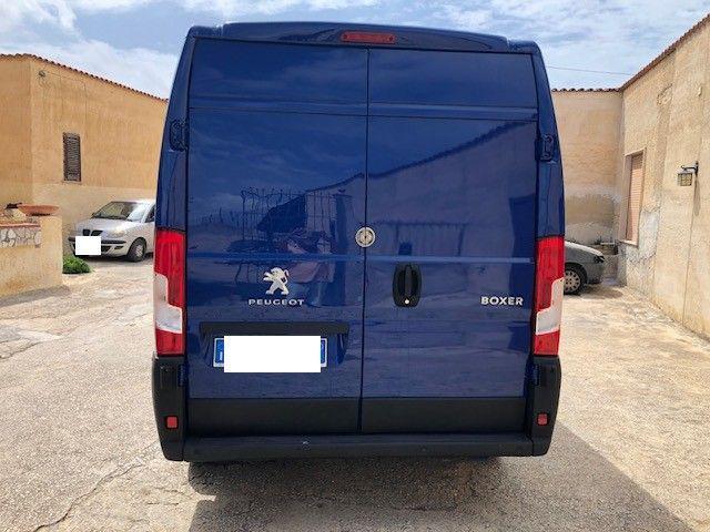 PEUGEOT Boxer 330 2.2 BlueHDi 140 S&S PC-TN Furgone