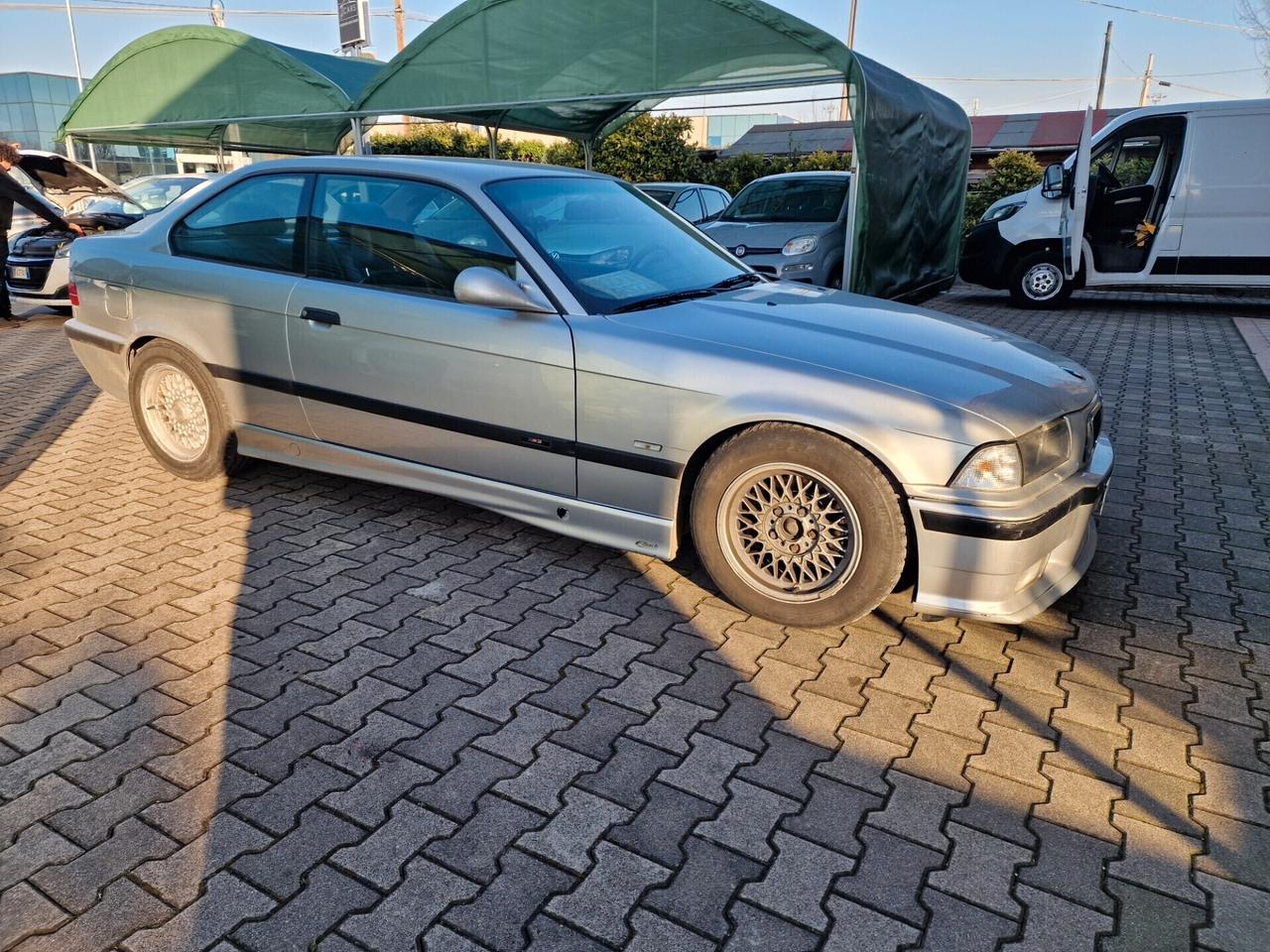 Bmw 320i Coupé swap 3.0 m54